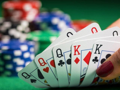 Tham gia vào các trò chơi poker thực sự